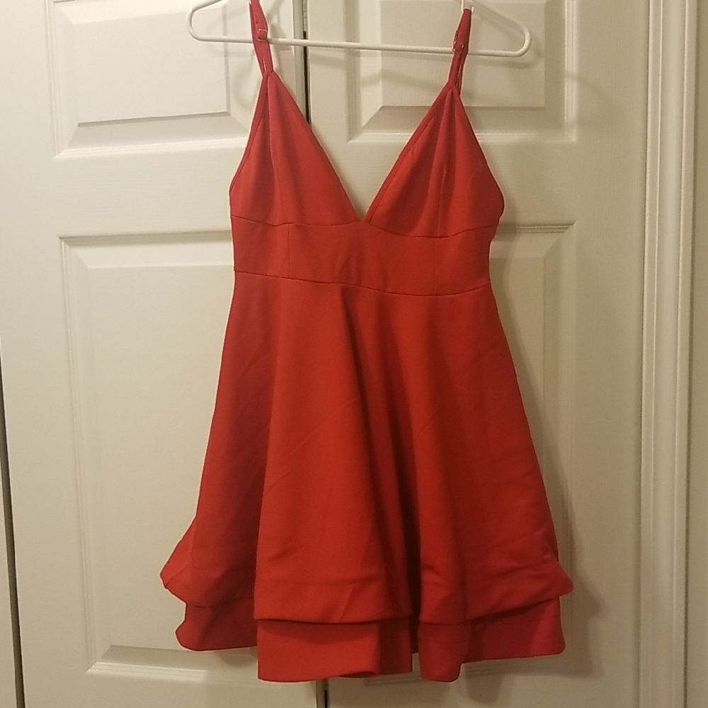 Elegant Red Sleeveless Dress